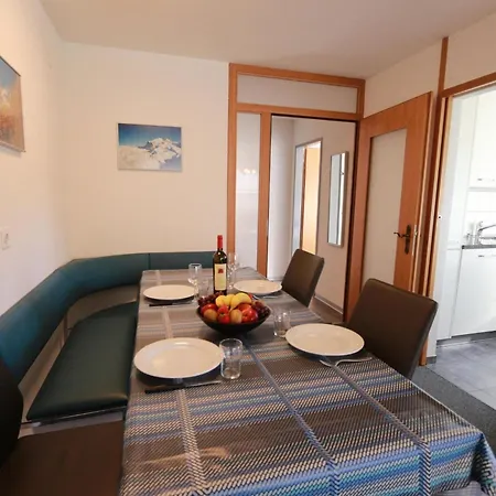Azur Appartement-fewo 4-bettwohnung Nr- 2 By Interhome Appartamento Saas-Fee