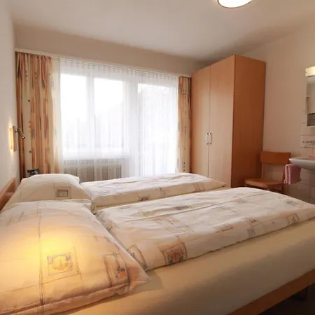 Azur Appartement-fewo 4-bettwohnung Nr- 2 By Interhome * Saas-Fee